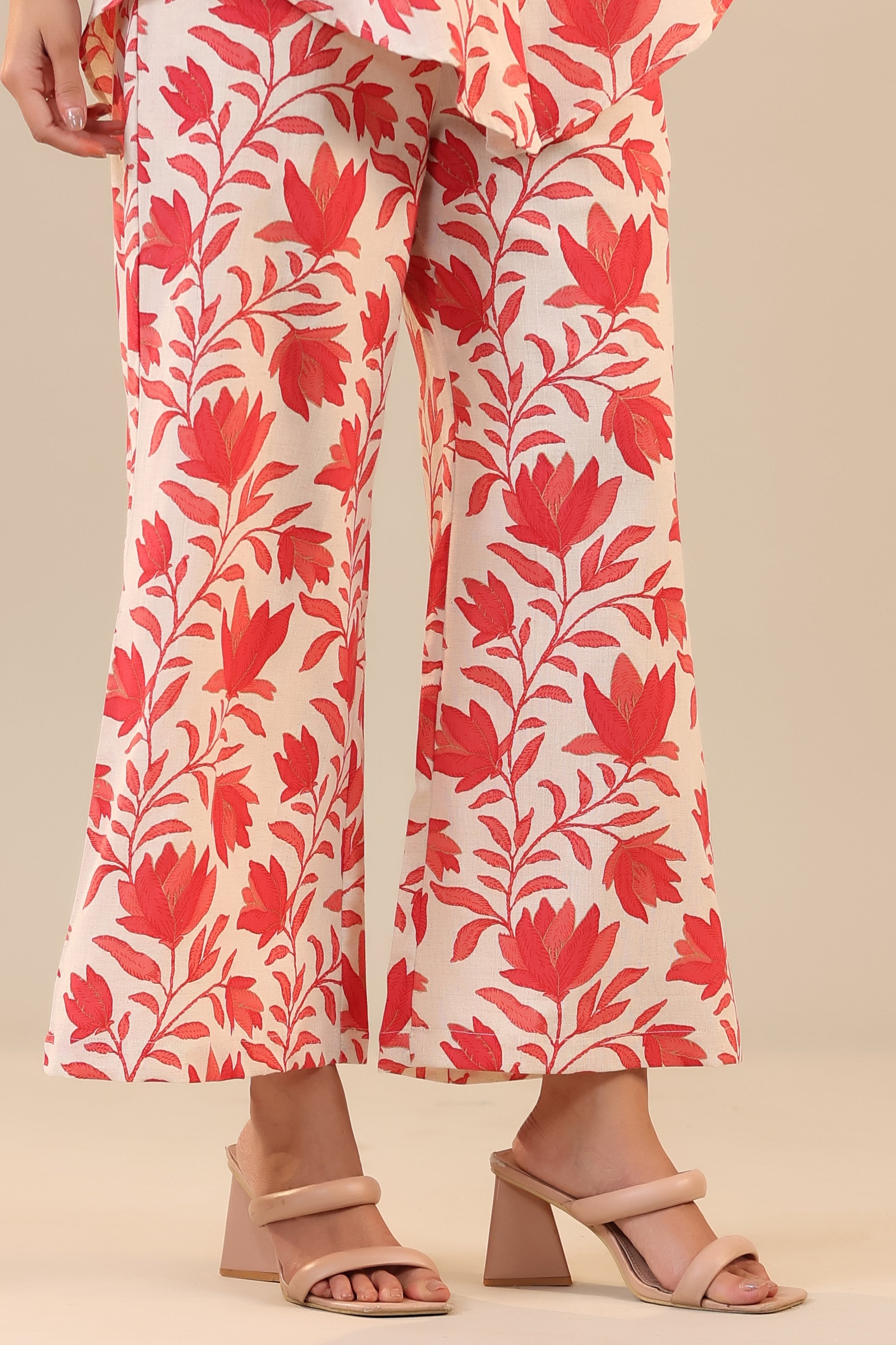 Daffodil Jaal on Off white Cotton Flex Collared Co-ord Set