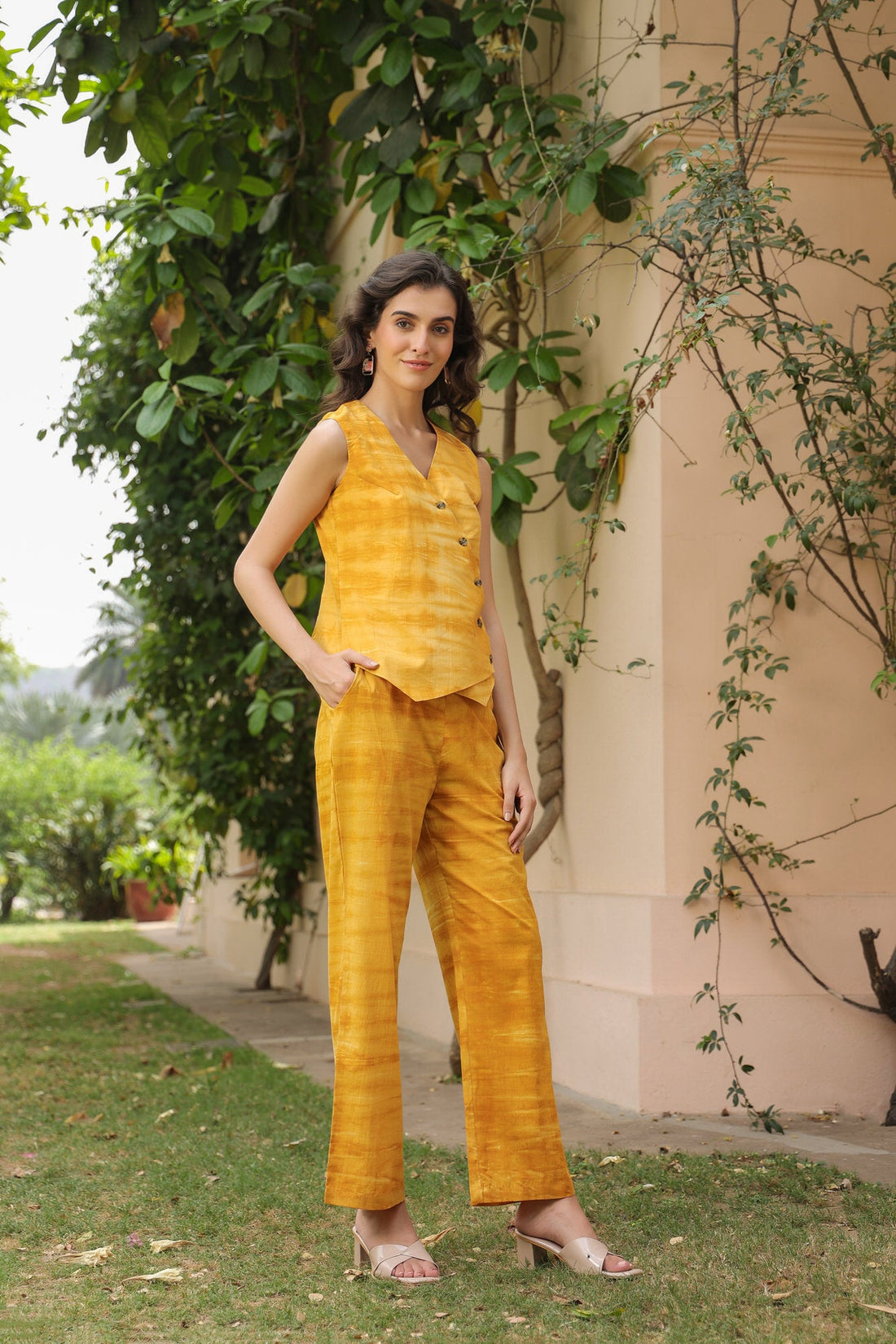 Mellow Yellow Vest Cotton Co-ord Set