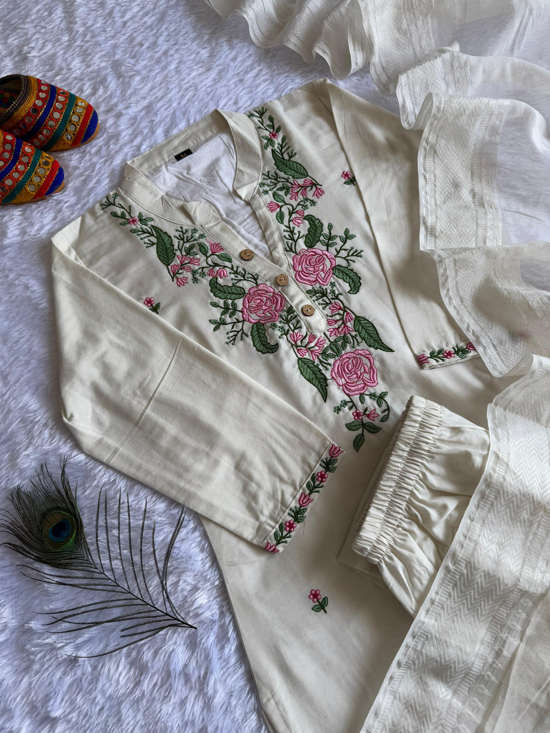 Khadi cotton beautiful embroidery kurti set