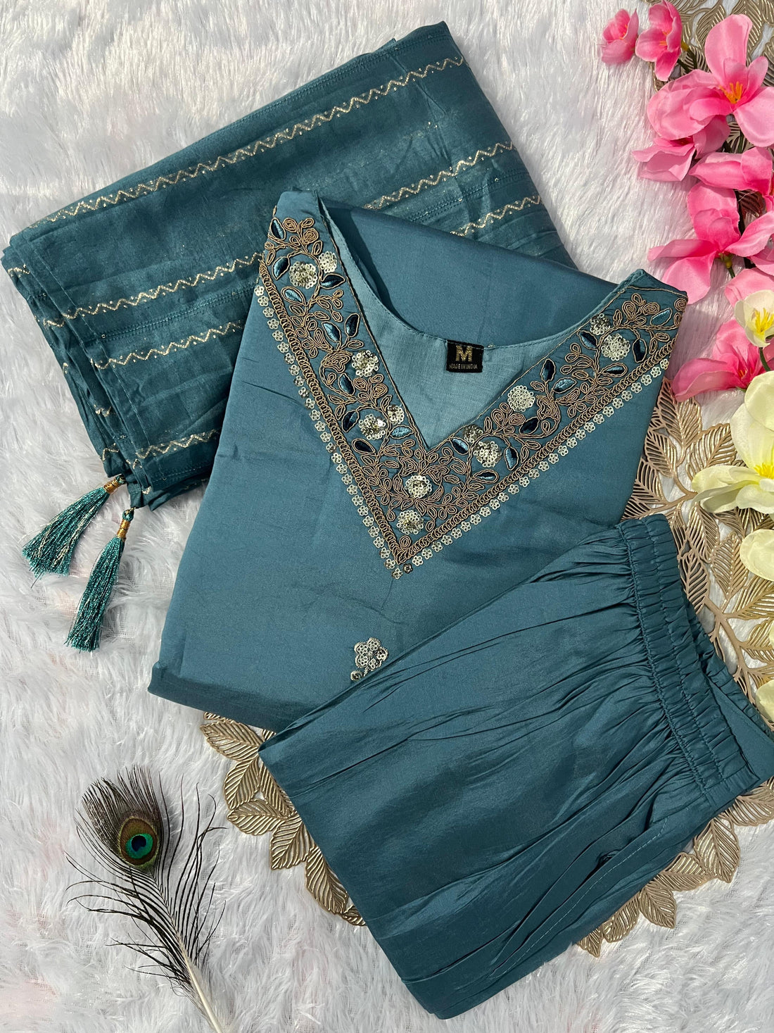 3 Piece’s Embroidery Kurti Sets