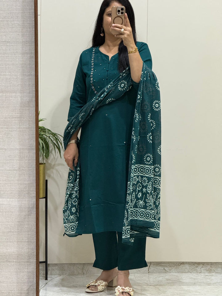 Dark Green Flex Cotton 3 Piece Kurta Pant Dupatta Set – Elegant Ethnic Wear