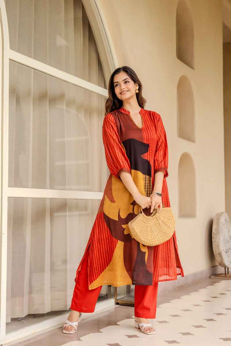 Red Abstract Print Pure Mul Cotton Kurta Pant Set with Lining – Stylish Ethnic Wear