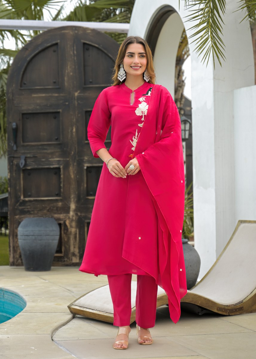 Surat Mul Chanderi Kurta Set with Exquisite Hand Embroidery Detailing (38–44)