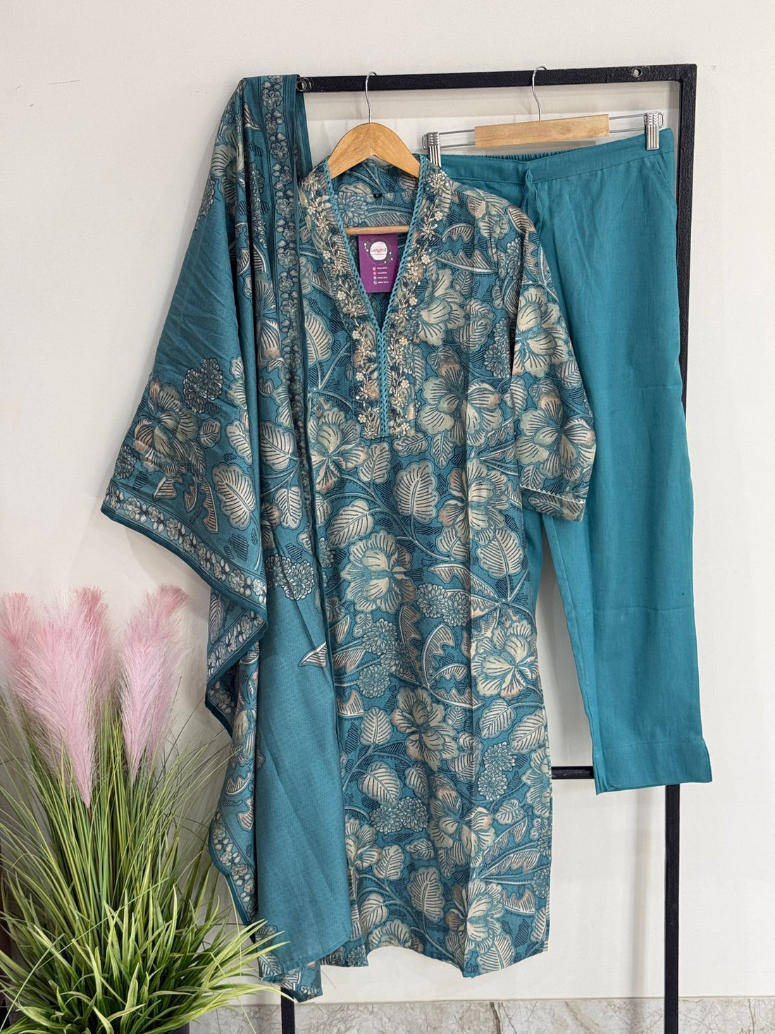 Pure Muslin Kurta Set with Dupatta | Handwork Neckline 3 Piece Ethnic Suit