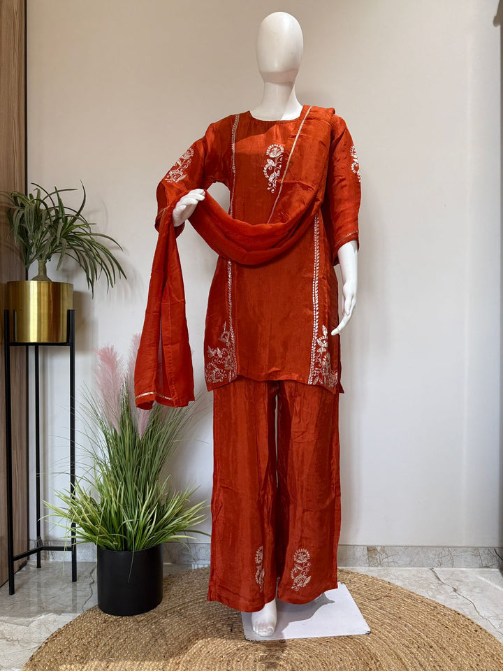 Russion Silk Kurti Pant Set with Organza Dupatta – Premium 3PC Ethnic Set