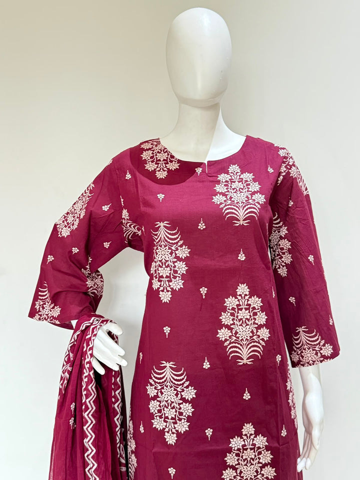 Wine Pure Cotton Printed Kurta Pant & Dupatta Set