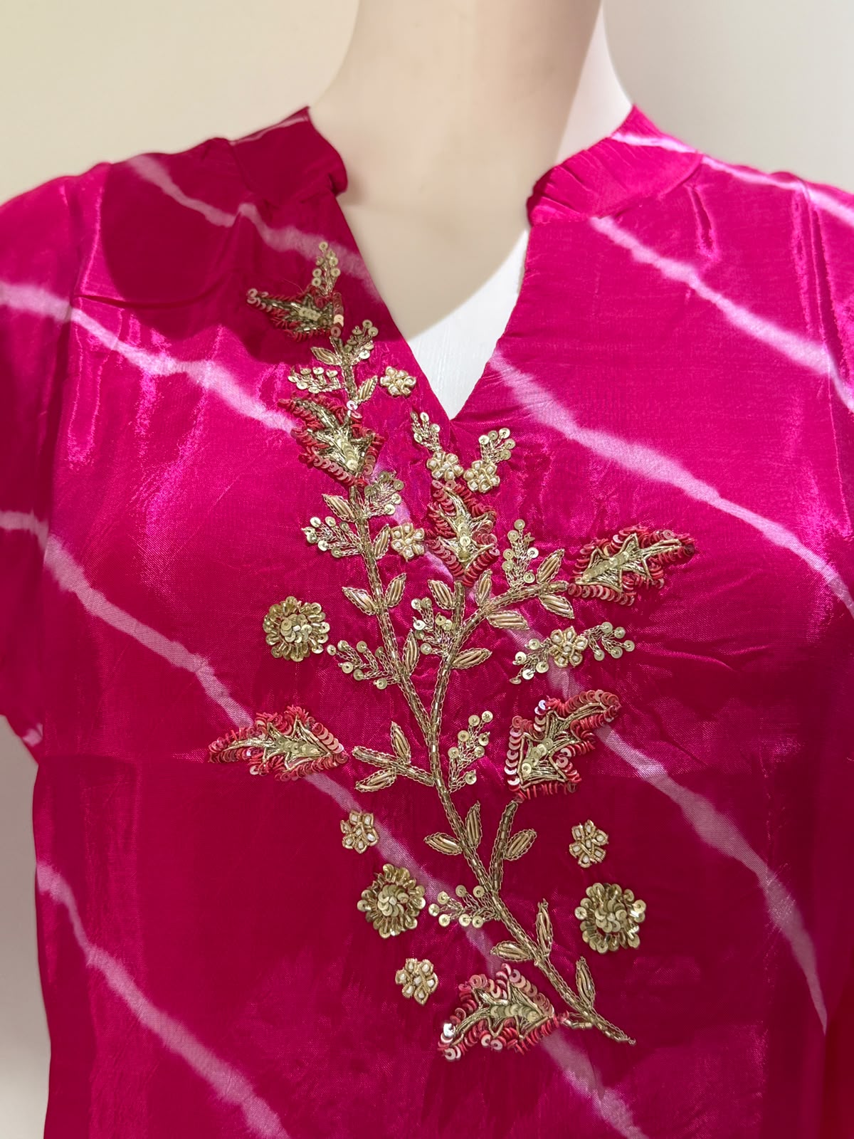 Fuchsia Pink Heavy Organza febric with Handwork detailing Co-Ord Set with Santoon Bottom( lining in top)