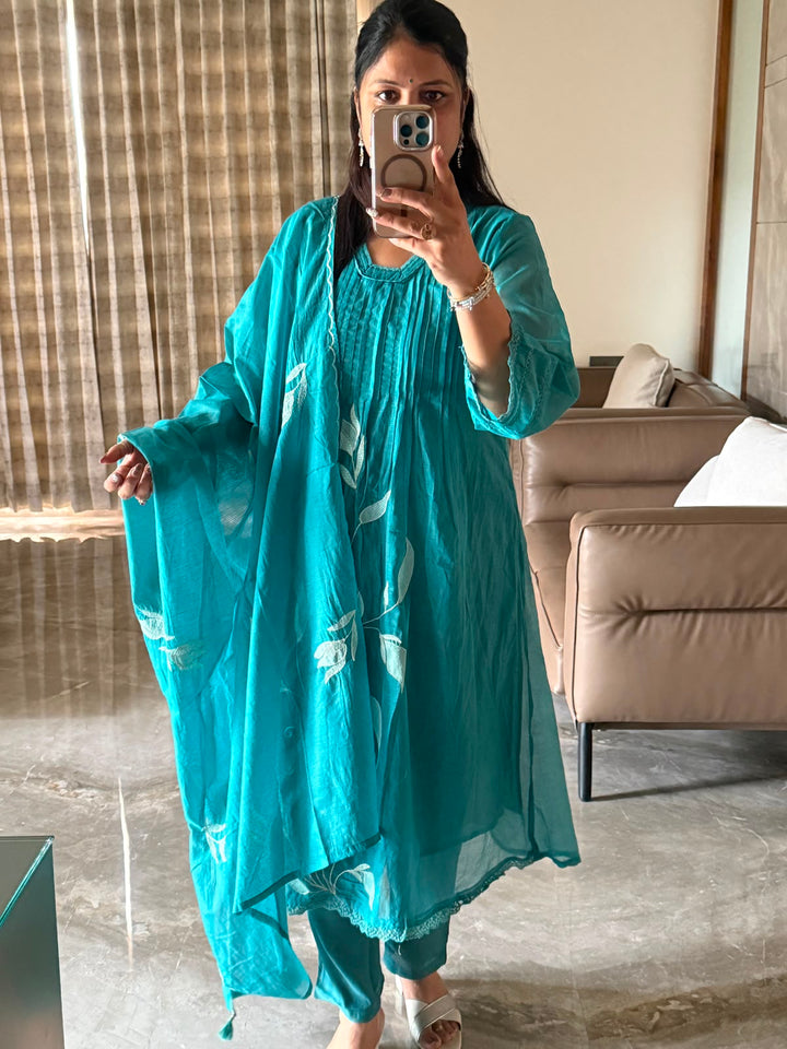 Turquoise Blue Kota Checks A-Line 3-Piece Suit with lining , santoon bottom