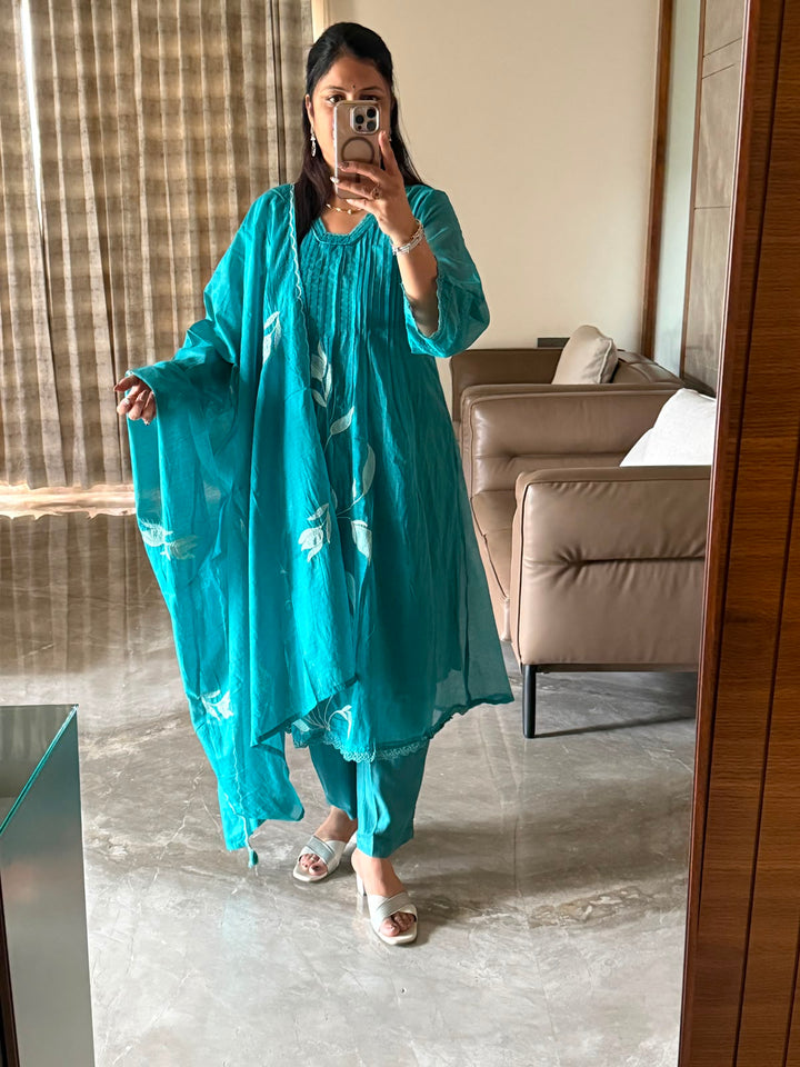 Turquoise Blue Kota Checks A-Line 3-Piece Suit with lining , santoon bottom