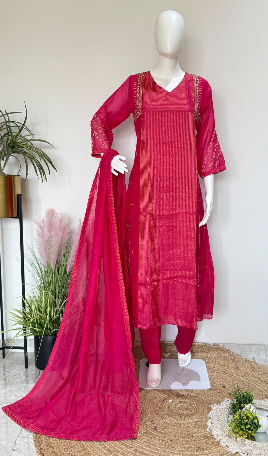 Hot Pink Pure mul chanderi  Kurta Pant Set with Dupatta | Festive Ethnic Wear | Rangritii