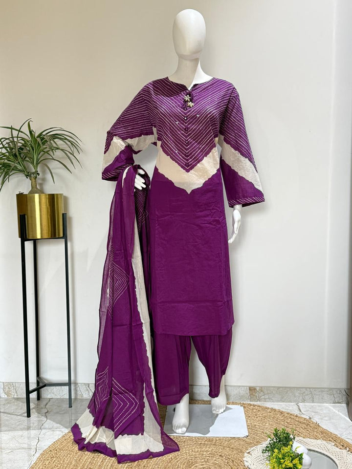 Pure Cotton Bandhani Print Plus Size Kurta Pant Set with Dupatta