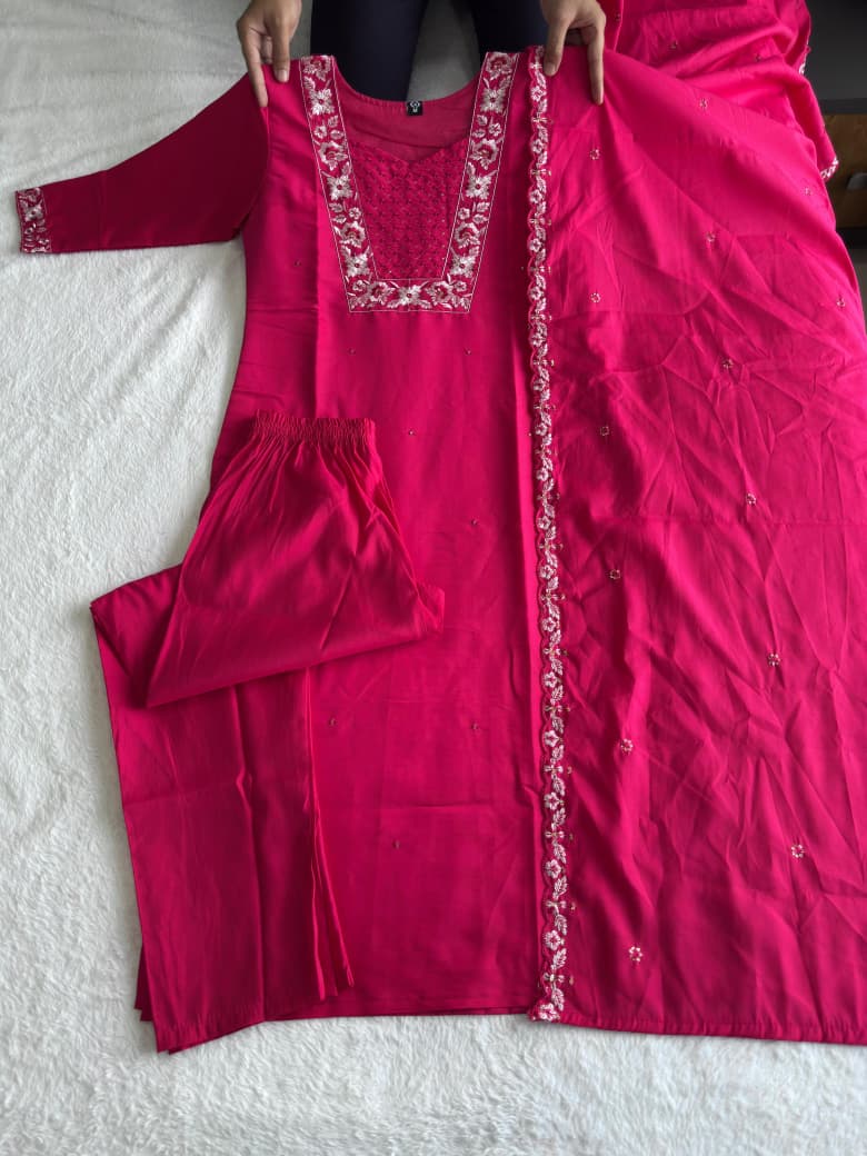 Office wear Roman Silk Kurti sets 🔆